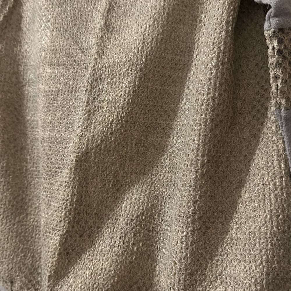 Sweatshirt - Picture 2 of 4